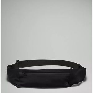 LULULEMON FAST AND FREE RUNNING BELT - BLACK S/M